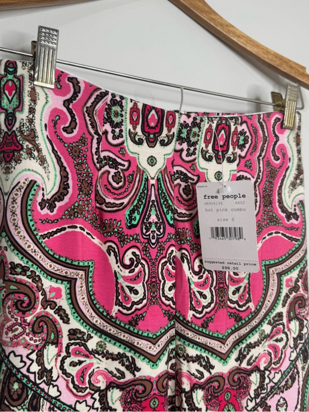 NWT Free People Harper Pull-on Flare Stretch Pant Paisley 70s Style Size Small - Picture 3 of 8